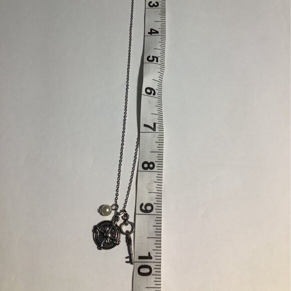 Compass Necklace With Key & Pearl Charms Sentimental Message Sliver Tone Womens - Picture 3 of 7